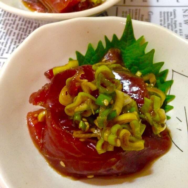 おつまみにも★鰹のにんにく醤油漬け